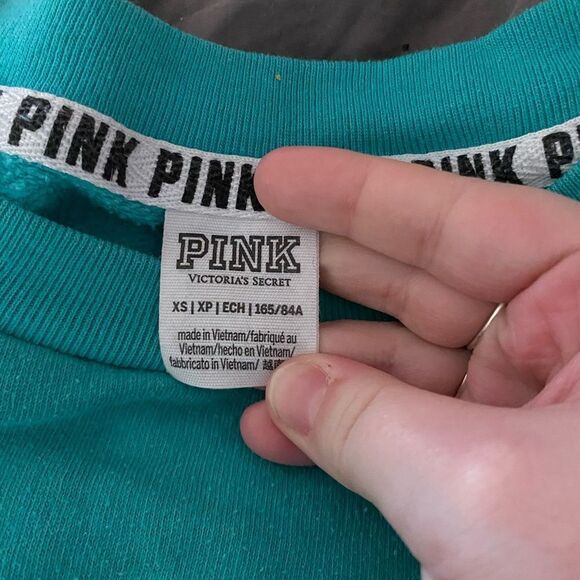 VS PINK Sweatshirt - Picture 2 of 6